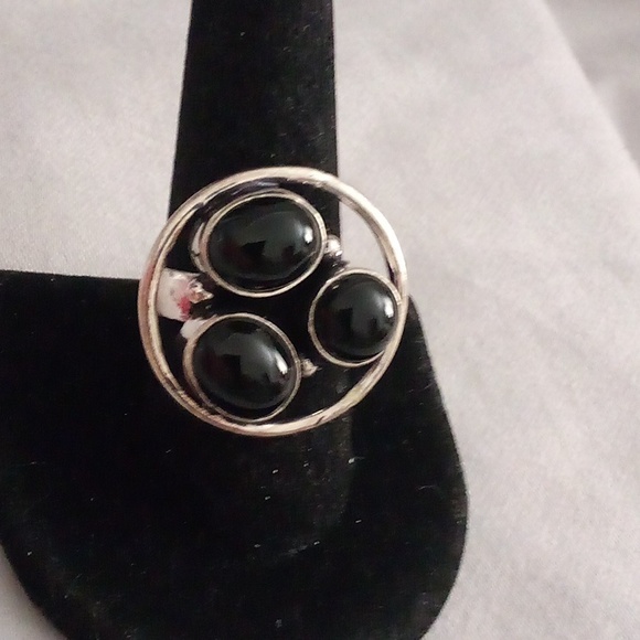 Man's black onyx dress ring Size 10 🖤 - Picture 2 of 7